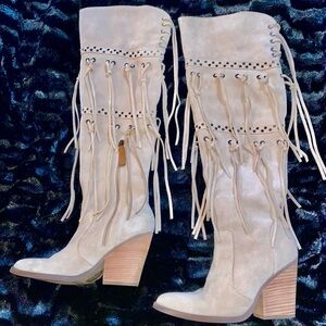 Dingo Witchy Woman Real Suede Fringed Over The Knee Boots Size 9 Sand